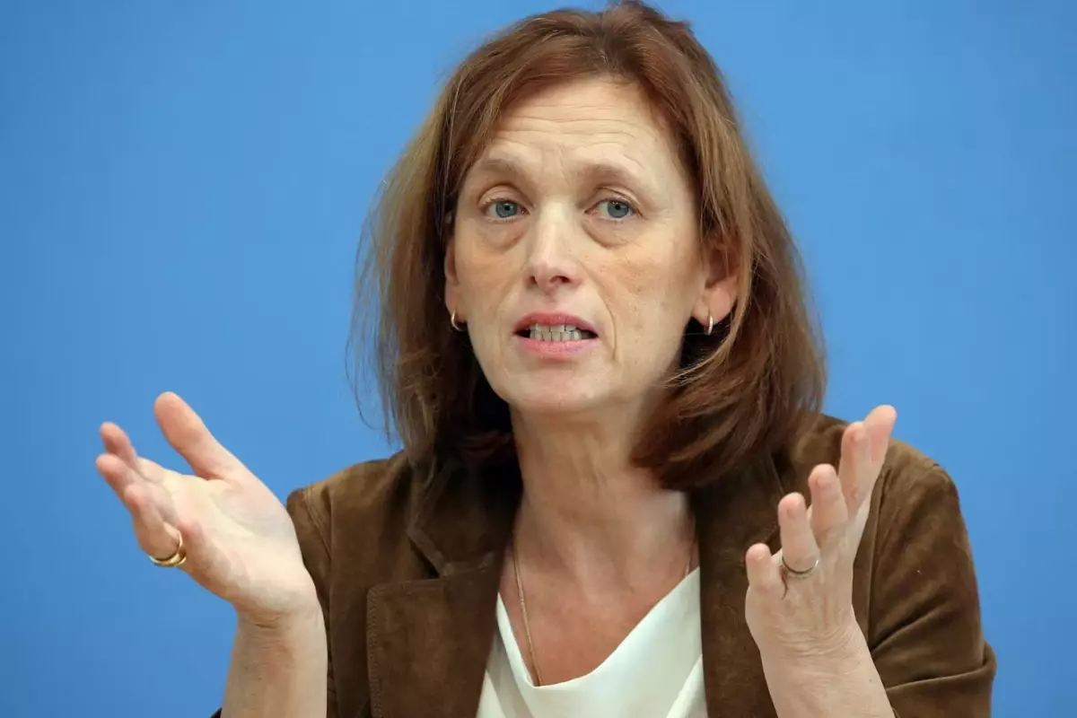 Alman bakandan tartışma yaratan sözler: İktidar değişirse İsrail’e kaçarım