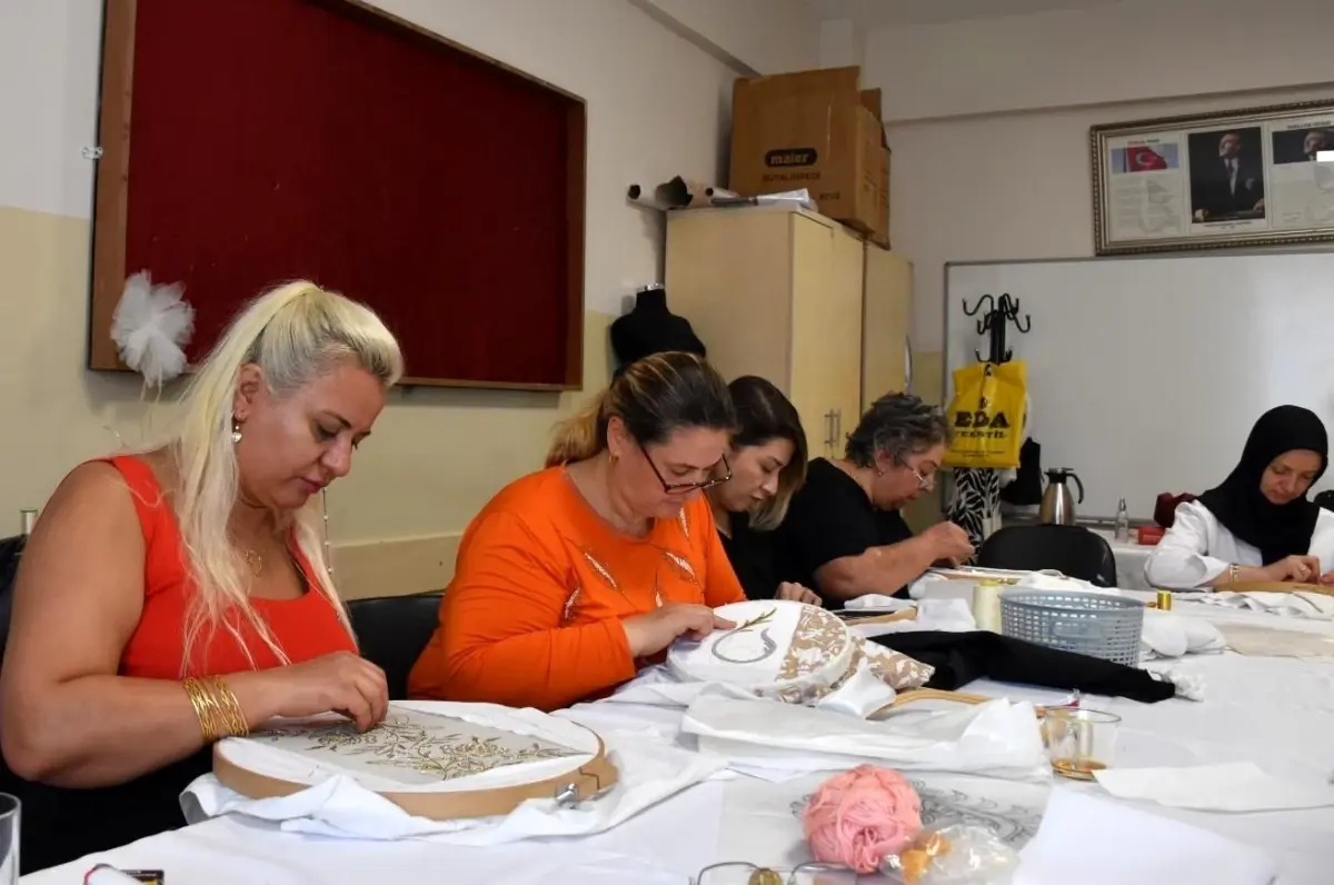 gaziantepte kadinlarin el sanatlariyla ekonomik kazanc elde etmesi destekleniyor UQrWIrtl.jpg