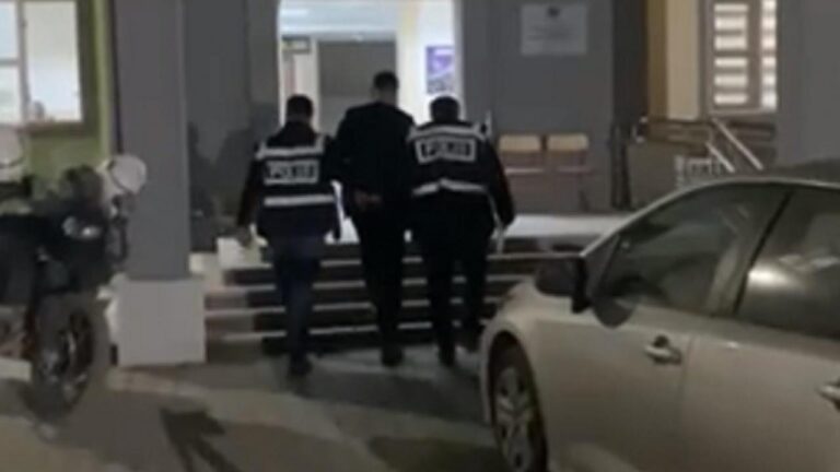 hapis-cezasi-ile-araniyordu-tutuklandi-VF5NBiVD.jpg
