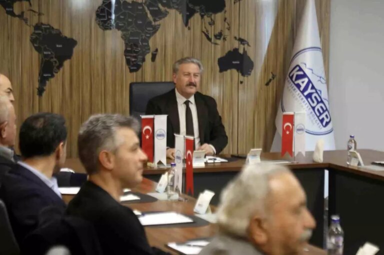 kayseri-serbest-bolgede-2025-yilinin-son-yonetim-kurulu-toplantisi-gerceklesti-K1NDj4iI.jpg