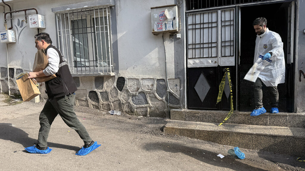 14-yasindaki-kiz-cocugu-baba-katili-oldu-Wd9FHZnl