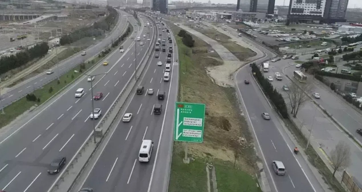 İstanbul’un TEM Otoyolu’nun Ücretli Olacağı İddiası: Hükümetten Yeni Para Alma Yöntemi